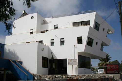 Hotel Blanco Encalada Bahia Inglesa Exterior photo